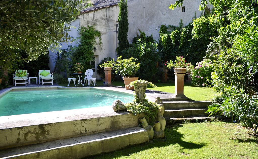 Les Saisons Panzió Villeneuve-lès-Avignon Kültér fotó